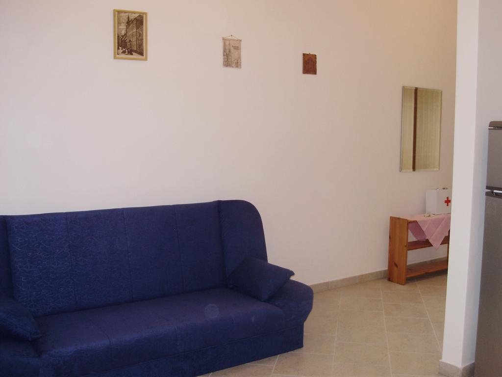 Apartments Ruzmarin Vrsi Exterior foto